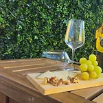 Greenwaves Con Piscina Апартаменты