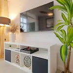 Greenwaves Con Piscina Апартаменты